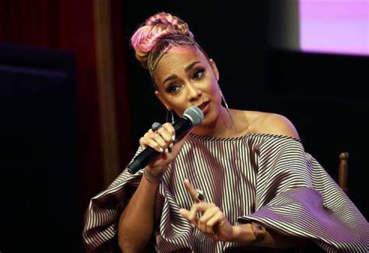 Amanda Seales Height, Weight, Net Worth, Age, Wiki, Who, Instagram, Biography