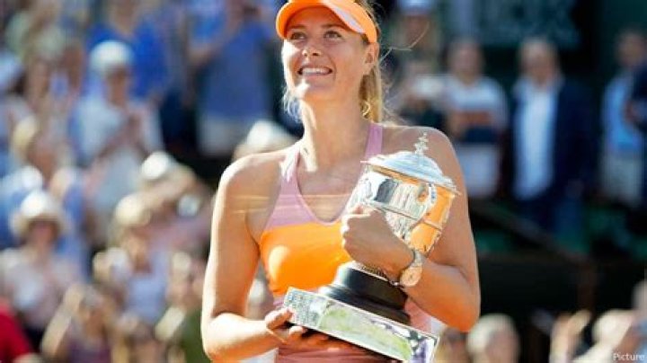 How much is Maria Sharapovas net worth today