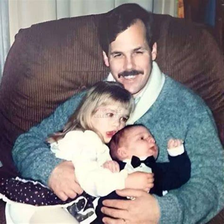 Ian Hecox Children: Does Ian Hecox have children?