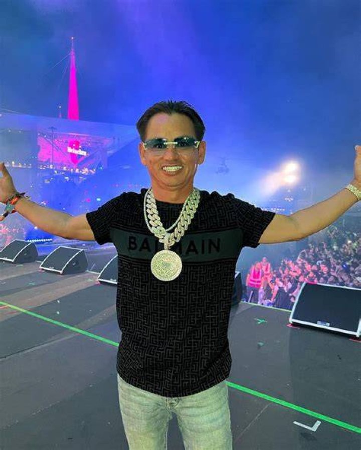 Johnny Dang Net Worth Income